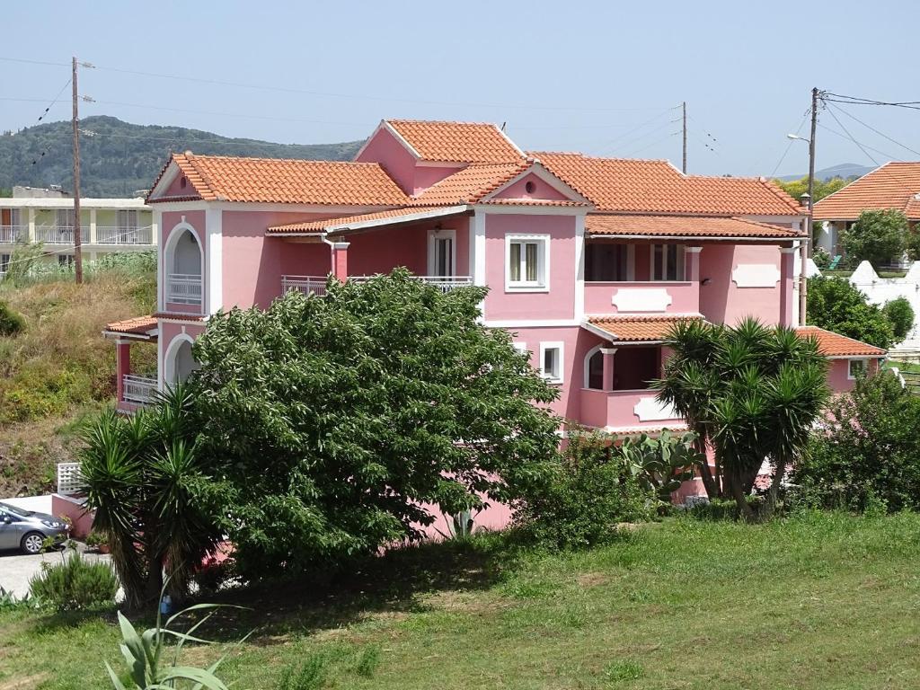 Theodosia Apartments room 1